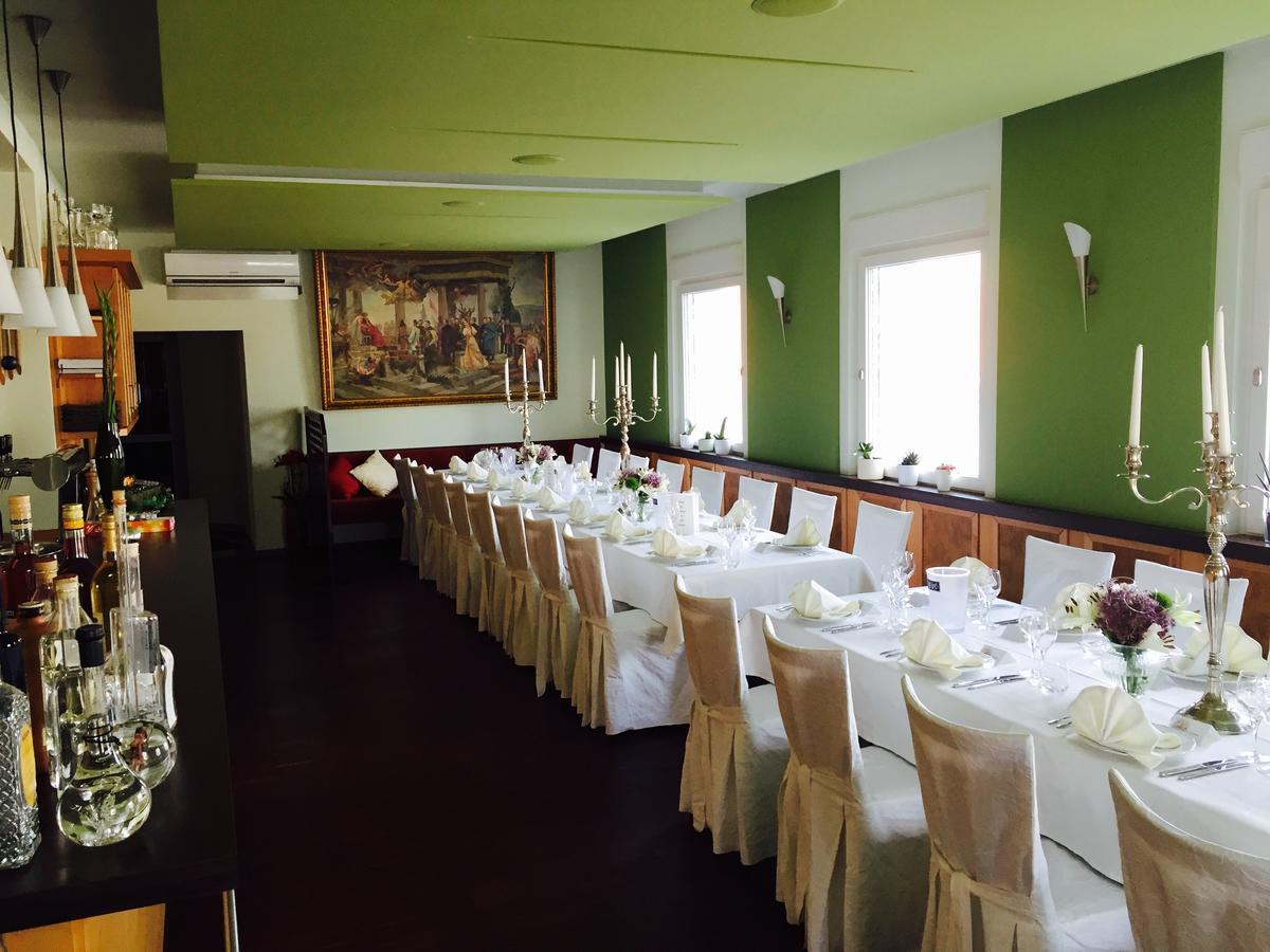 Hotel Restaurant Vater Rhein Woerth am Rhein Luaran gambar