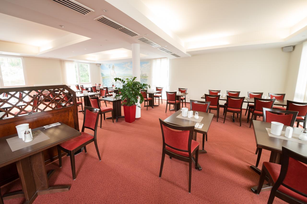 Hotel Restaurant Vater Rhein Woerth am Rhein Luaran gambar